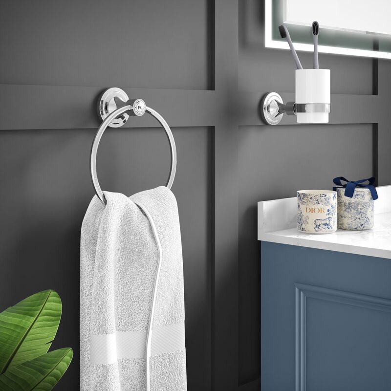 Farnham Towel Ring - Image 2