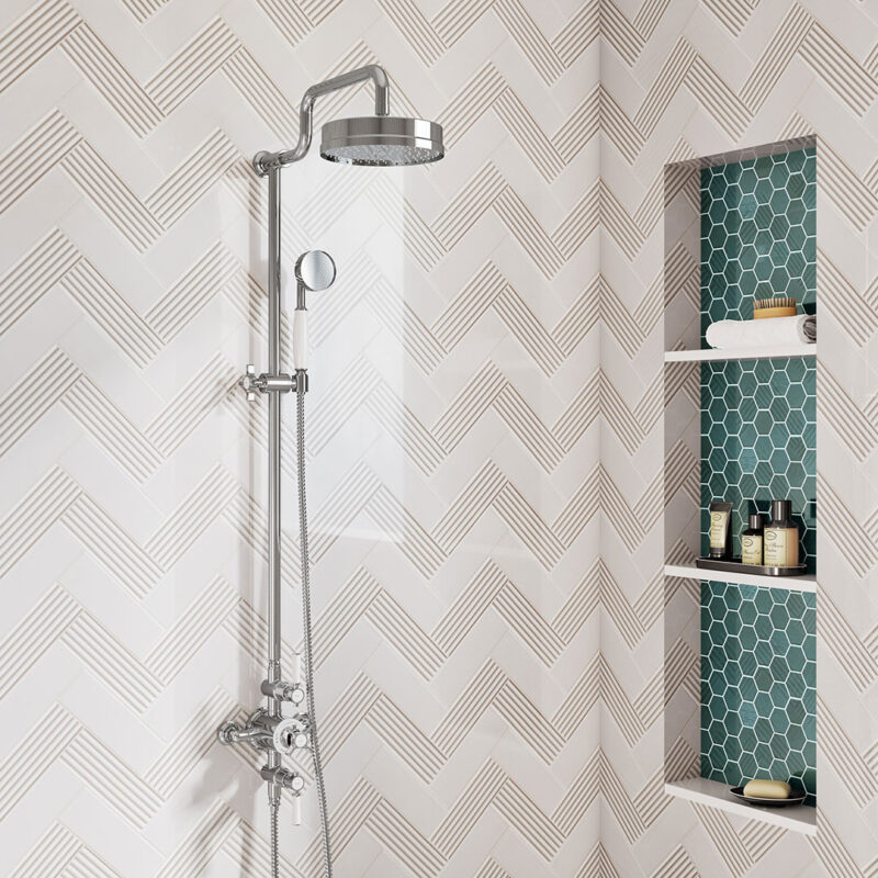 Farnham Traditional Shower - Image 2