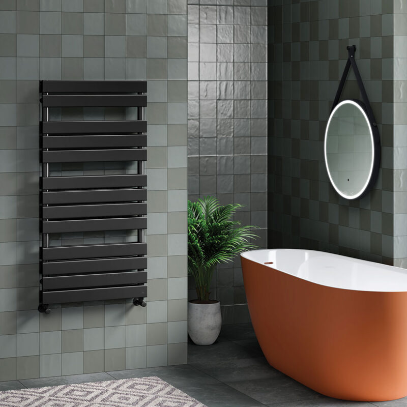 Jett Heated Towel Rail - Image 2