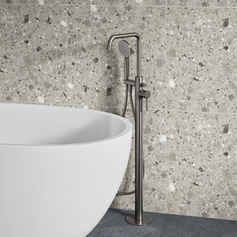 Ryver Easy-Plumb Floor Standing Bath Shower Mixer & Kit - Image 8